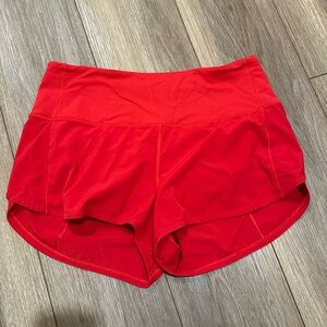 Red Lulu lemon shorts speed up high rise 2.5 inch